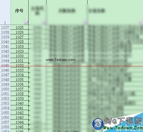 多行Excel中怎么插入行时保持表格编号连续?